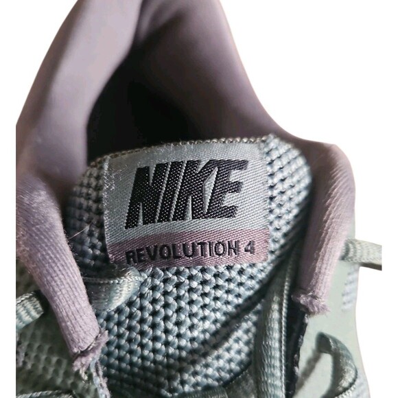 NIke Revolution 4 Mens 10.5 Green Athletic Shoes Running Jogging Walking - Picture 7 of 8